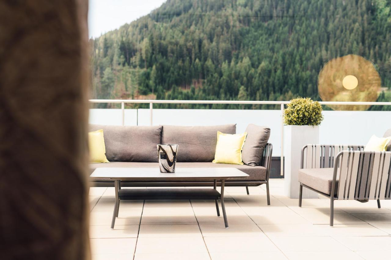 Schneeweiss Lifestyle - Apartments - Living Serfaus Eksteriør billede