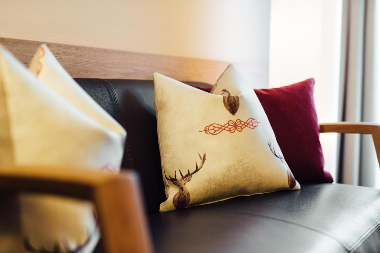 Schneeweiss Lifestyle - Apartments - Living Serfaus Eksteriør billede