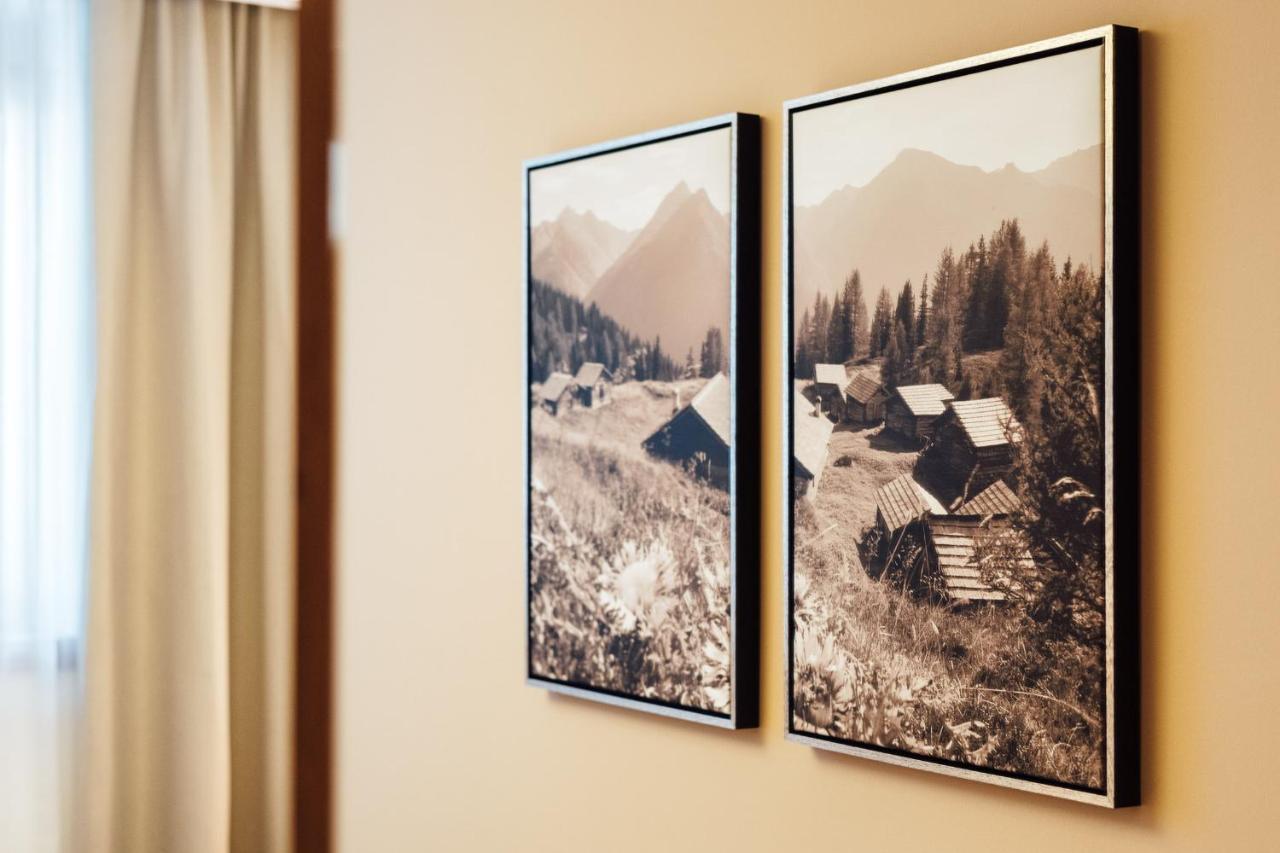 Schneeweiss Lifestyle - Apartments - Living Serfaus Eksteriør billede