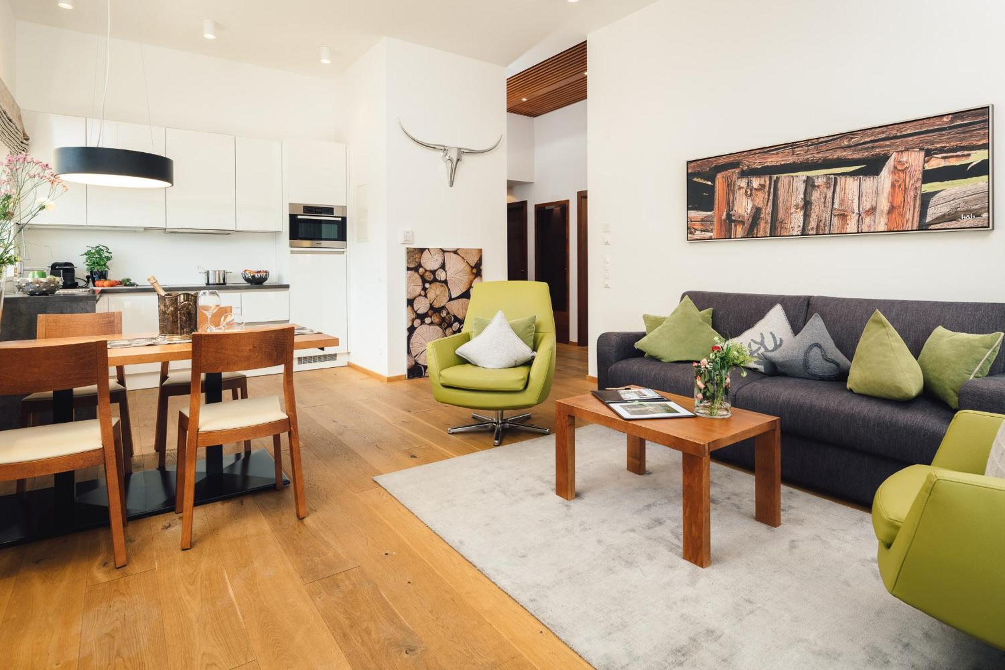 Schneeweiss Lifestyle - Apartments - Living Serfaus Værelse billede